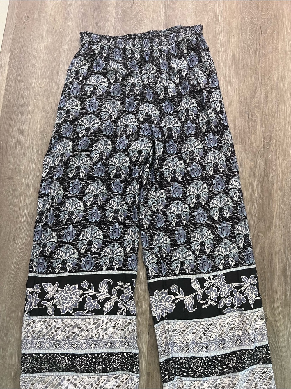 Anthropologie Black & Blue Patterned Lounge Pants